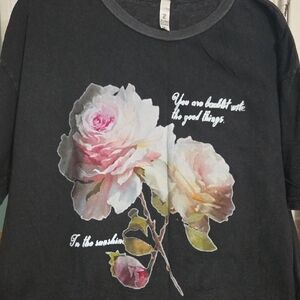 Floral Graphic Short Sleeve Tee - Black